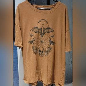 American eagle halloween tshirt